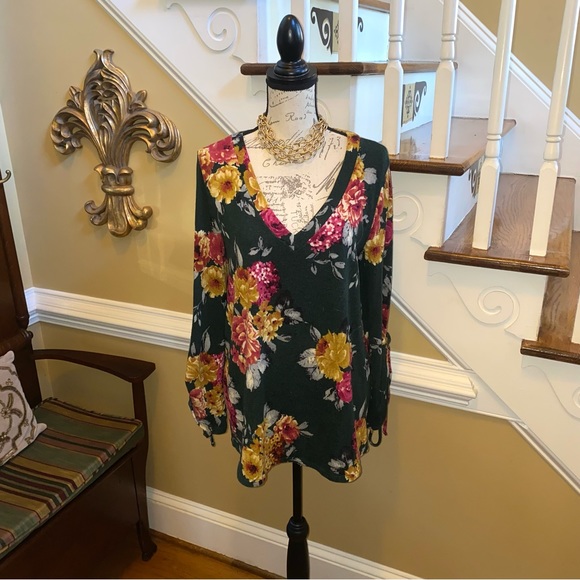 Peach Love floral draw string sleeve tunic top - Picture 1 of 7